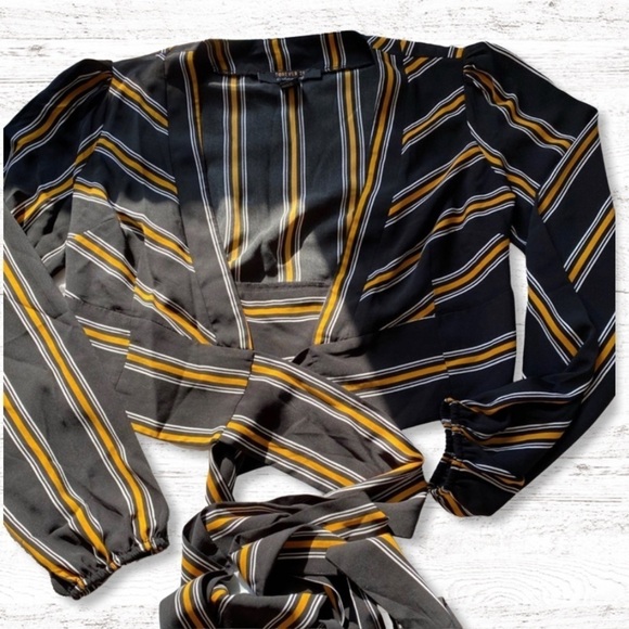 Forever 21 Striped Wrap Top - Picture 3 of 8